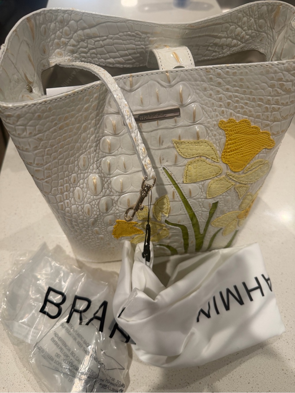 Brahmin Celina Bucket Bag in White Sunlit - Picture 14 of 16